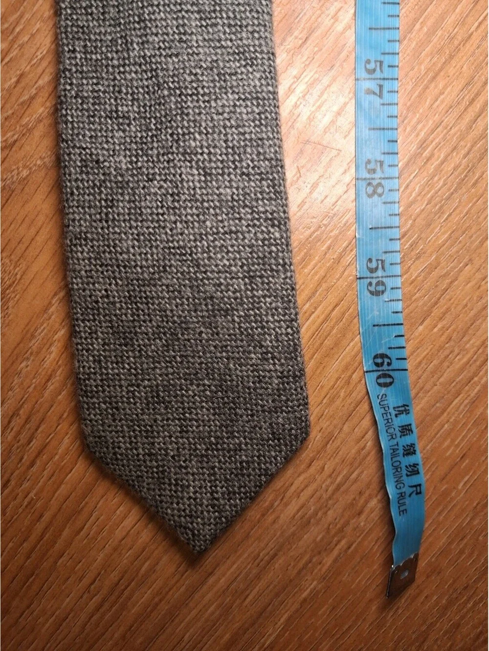 J Crew 100% Wool Tie Gray Knit Skinny Slim